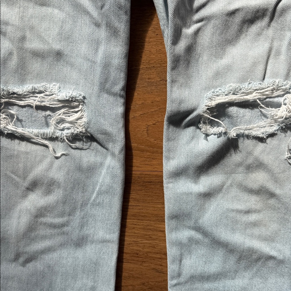 NWOT LEVI’S LOW PRO STRAIGHT JEANS 24 - Picture 2 of 6